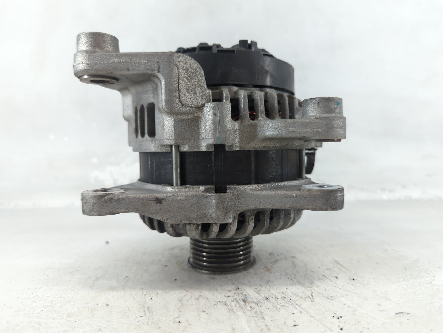 2022 Mazda Cx-30 Alternator Replacement Generator Charging Assembly Engine OEM P/N:A5TZ1192ZX Fits OEM Used Auto Parts - Oem