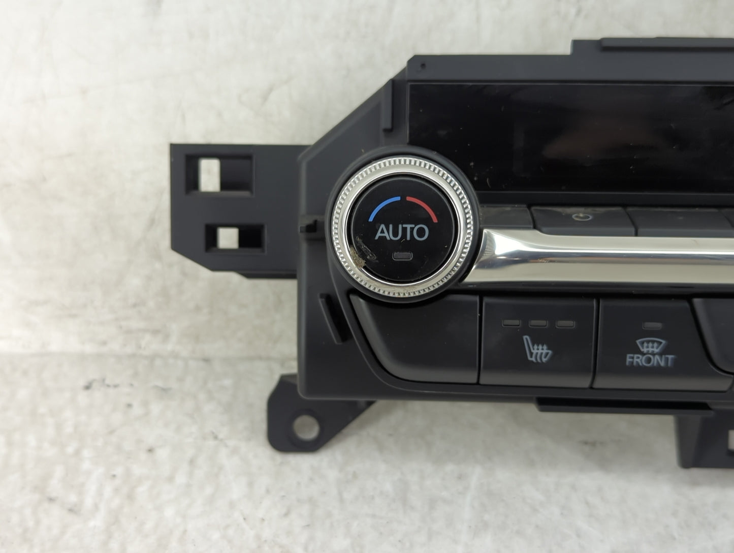 2022 Mazda Cx-30 Climate Control Module Temperature AC/Heater Replacement P/N:BGEC-61190 Fits OEM Used Auto Parts - Oemuseda
