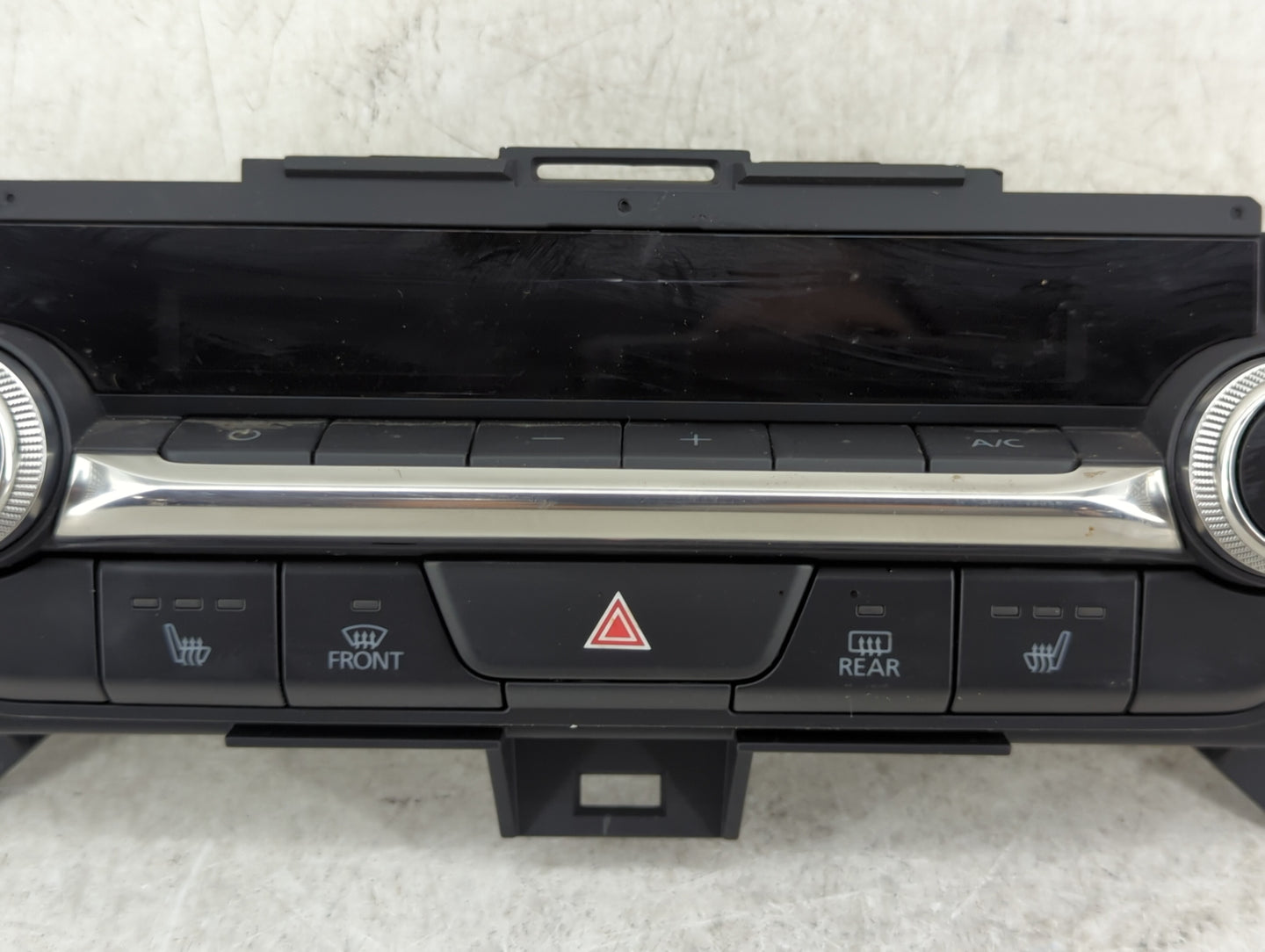 2022 Mazda Cx-30 Climate Control Module Temperature AC/Heater Replacement P/N:BGEC-61190 Fits OEM Used Auto Parts - Oemuseda