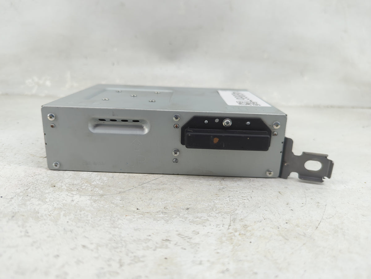 2022 Mazda Cx-30 Radio AM FM Cd Player Receiver Replacement P/N:BGMR669C0E CL-MM2BN0GQ, AM1904 Fits OEM Used Auto Parts - Oe