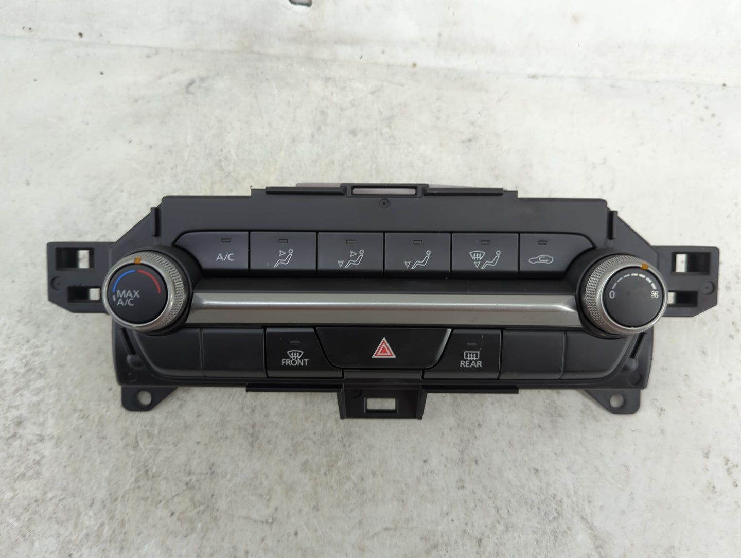 2022 Mazda Cx-30 Climate Control Module Temperature AC/Heater Replacement P/N:BDGF 61 190B Fits OEM Used Auto Parts - Oemuse