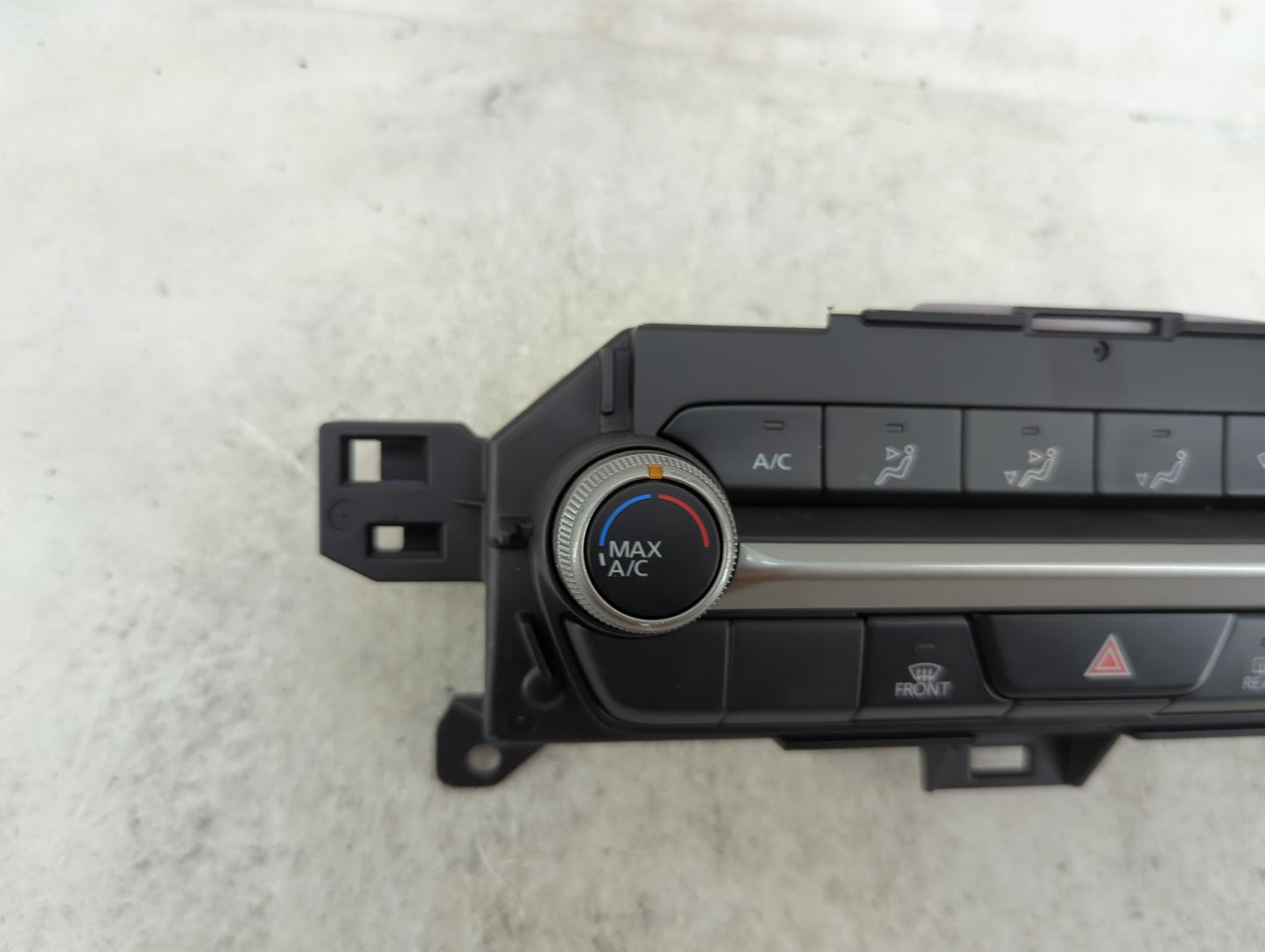 2022 Mazda Cx-30 Climate Control Module Temperature AC/Heater Replacement P/N:BDGF 61 190B Fits OEM Used Auto Parts - Oemuse