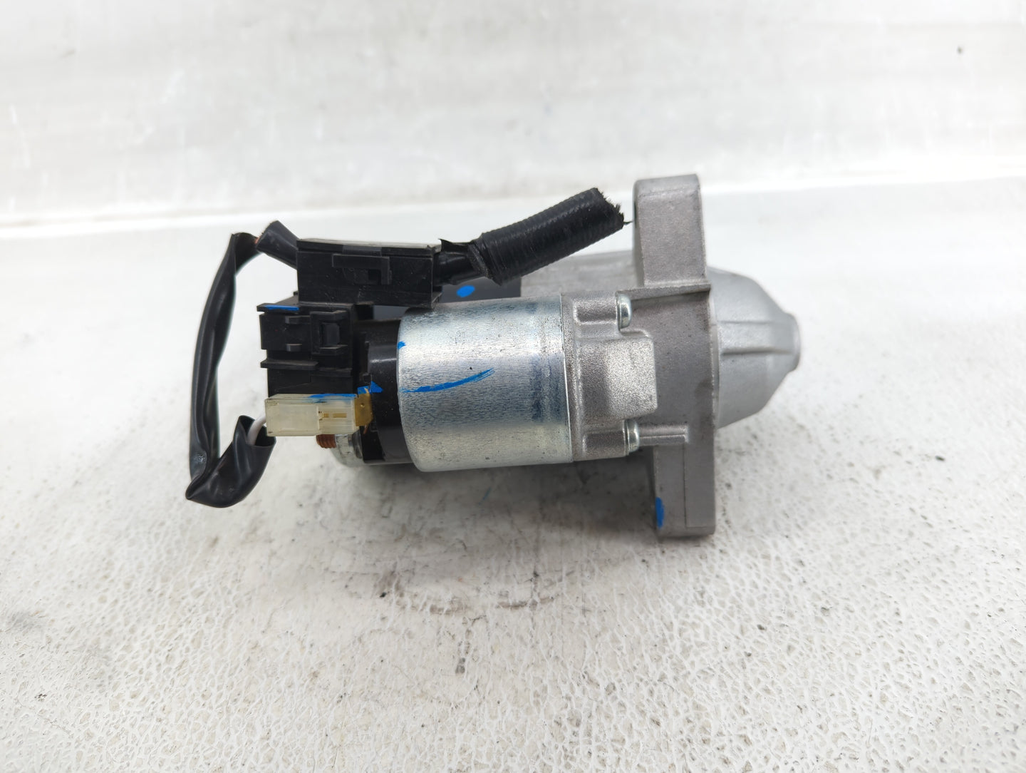 2020-2022 Mazda Cx-30 Car Starter Motor Solenoid OEM P/N:M000T39671 Fits Fits 2014 2015 2016 2017 2018 2019 2020 2021 2022 O