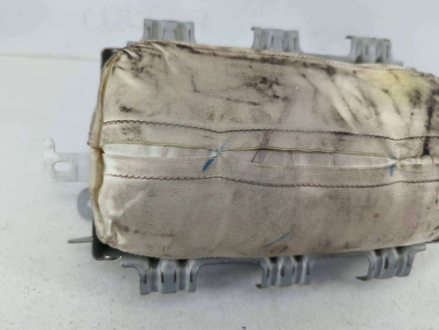 2020-2022 Mazda Cx-30 Air Bag Driver Left Steering Wheel Mounted - Oemusedautoparts1.com