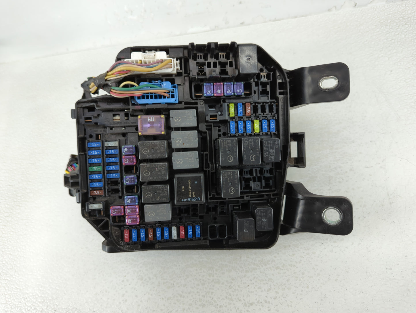 2020-2022 Mazda Cx-30 Fusebox Fuse Box Panel Relay Module P/N:BCKA-66767 K7005 Fits Fits 2020 2021 2022 OEM Used Auto Parts 