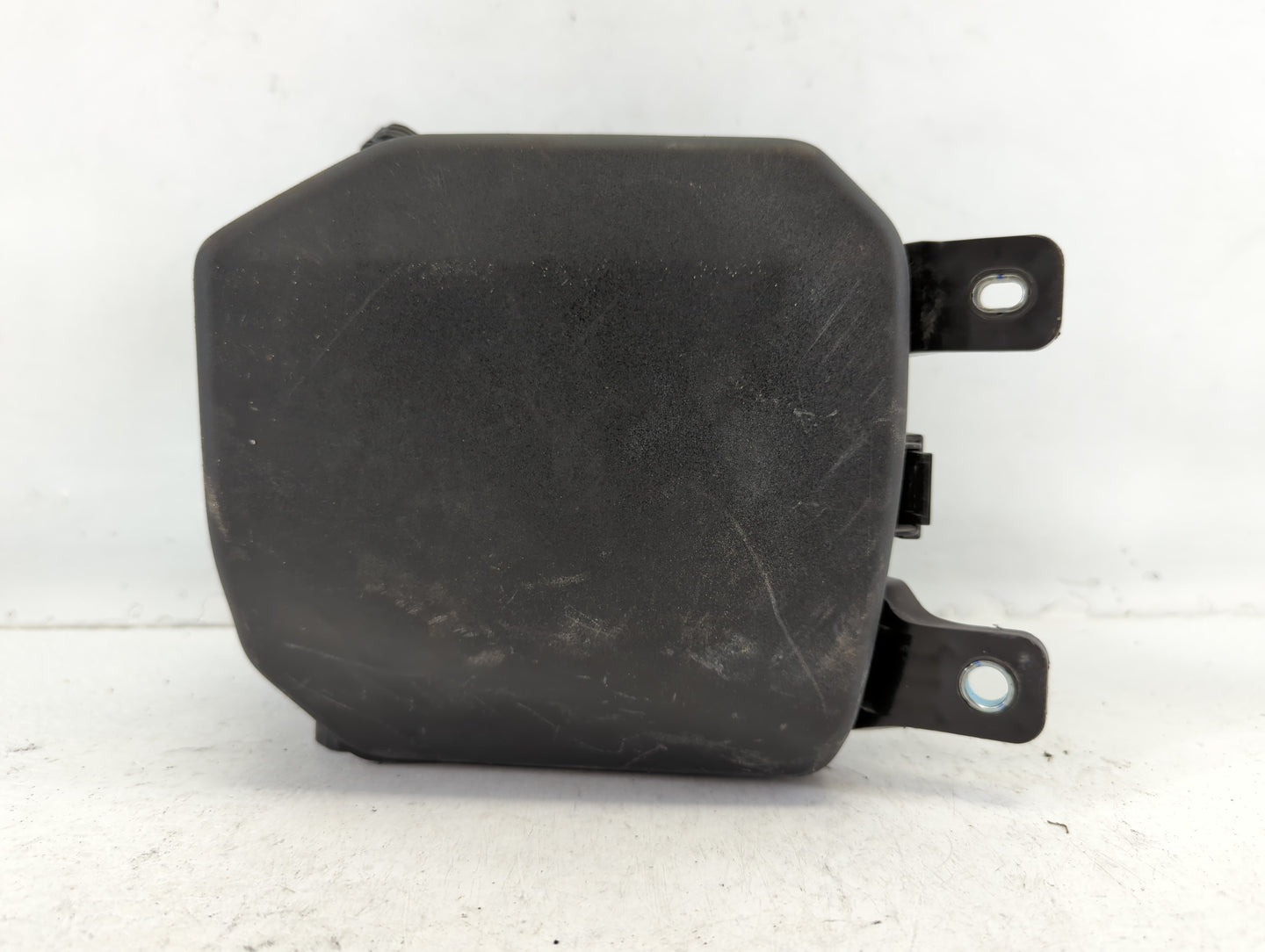 2020-2022 Mazda Cx-30 Fusebox Fuse Box Panel Relay Module P/N:5676 YA1 BCKA-66767 K7005 Fits Fits 2020 2021 2022 OEM Used Au