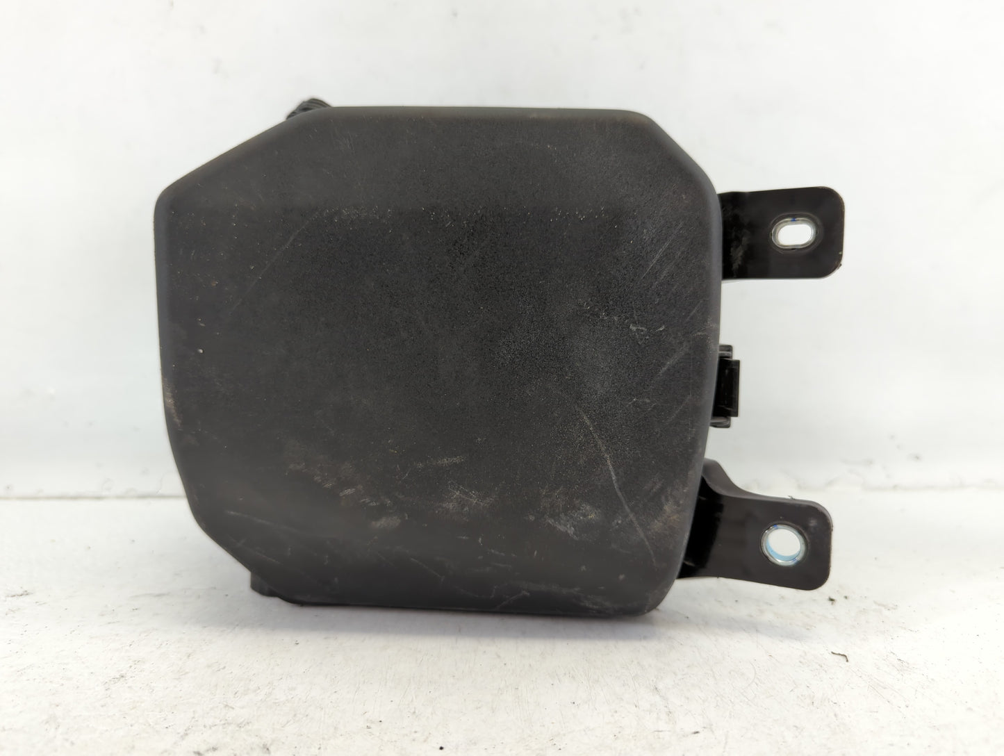 2020-2022 Mazda Cx-30 Fusebox Fuse Box Panel Relay Module P/N:5676 YA1 BCKA-66767 K7005 Fits Fits 2020 2021 2022 OEM Used Au