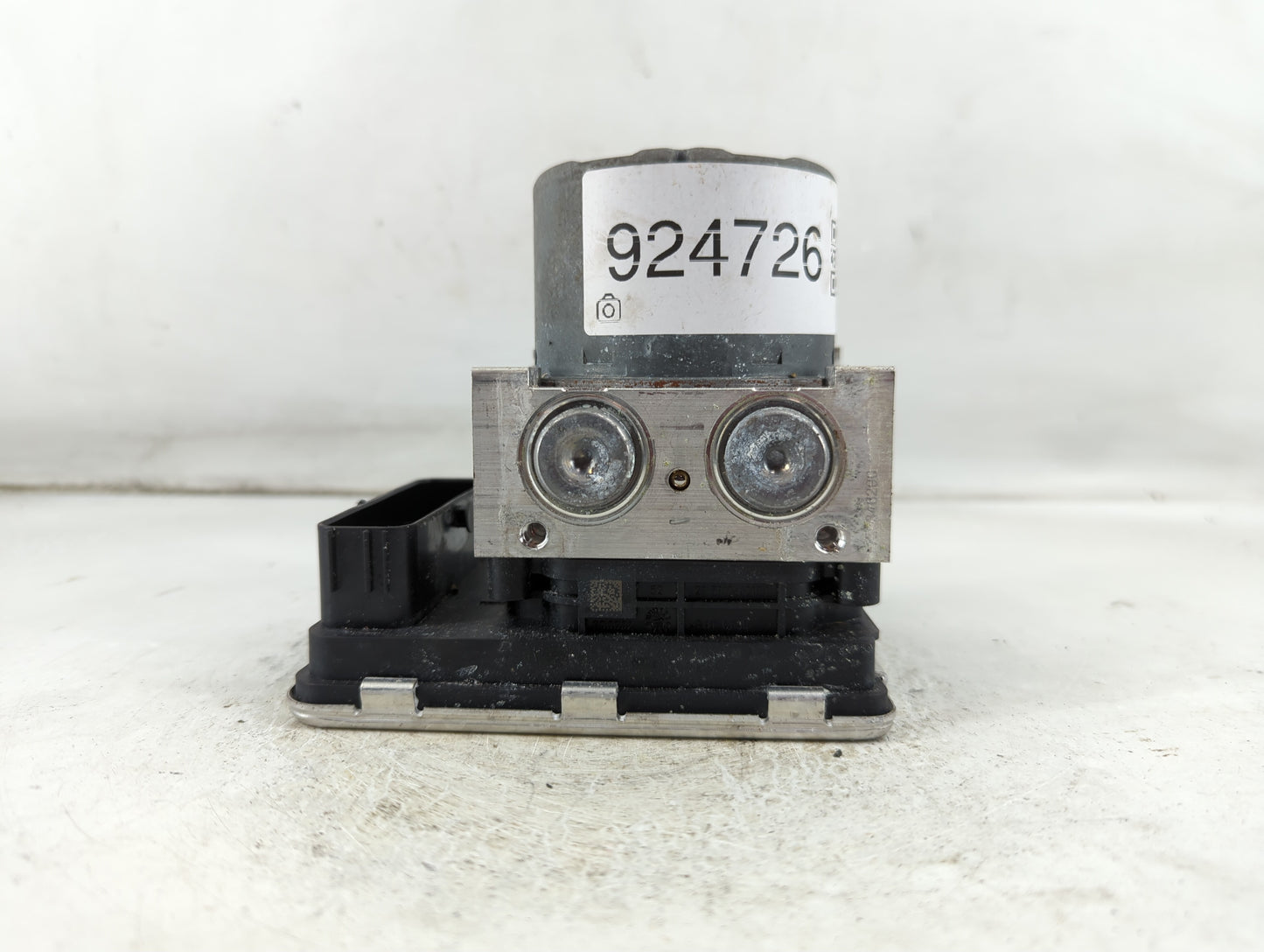 2020-2022 Mazda Cx-30 ABS Pump Control Module Replacement P/N:DGJ1-43 7A0 Fits Fits 2020 2021 2022 OEM Used Auto Parts - Oem