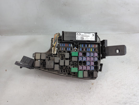 2013-2022 Mazda Cx-5 Fusebox Fuse Box Panel Relay Module P/N:KGC2-6676Y Fits OEM Used Auto Parts