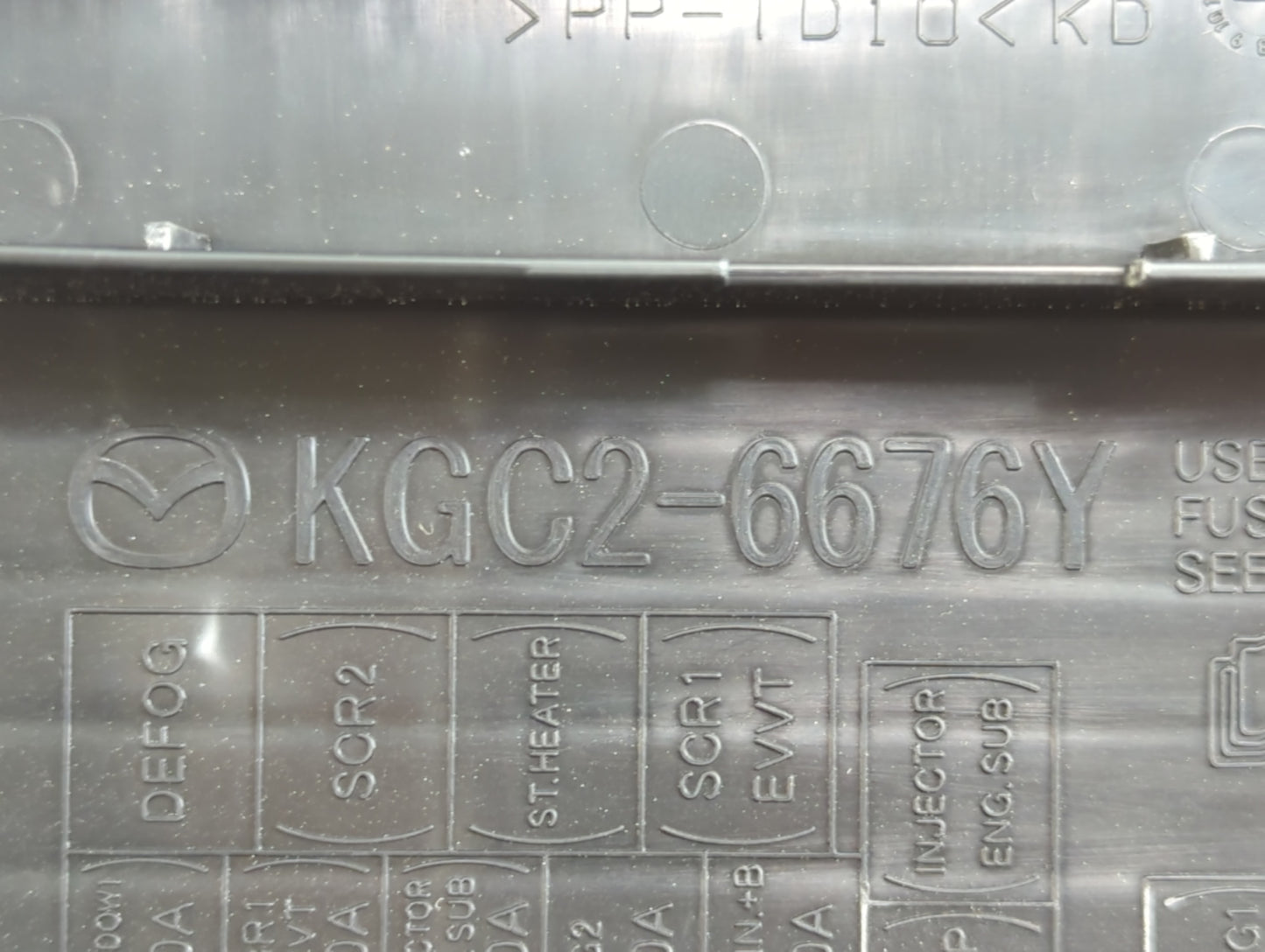 2013-2022 Mazda Cx-5 Fusebox Fuse Box Panel Relay Module P/N:KGC2-6676Y Fits OEM Used Auto Parts - Oemusedautoparts1.com