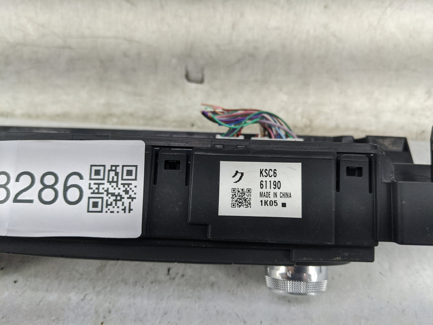 2022 Mazda Cx-5 Climate Control Module Temperature AC/Heater Replacement P/N:KSC661190 Fits OEM Used Auto Parts - Oemusedaut