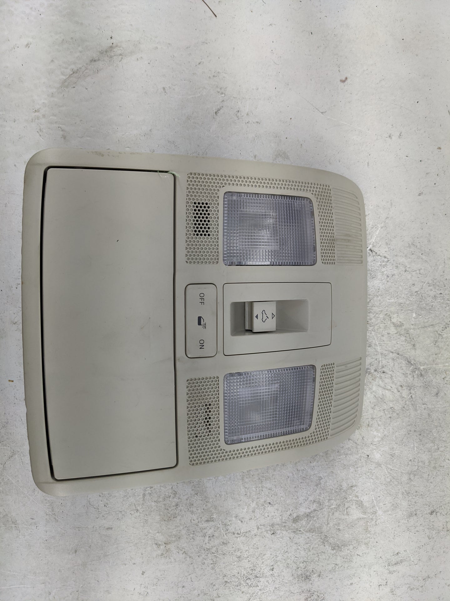 2013-2022 Mazda Cx-5 Overhead Roof Console Tan - Oemusedautoparts1.com