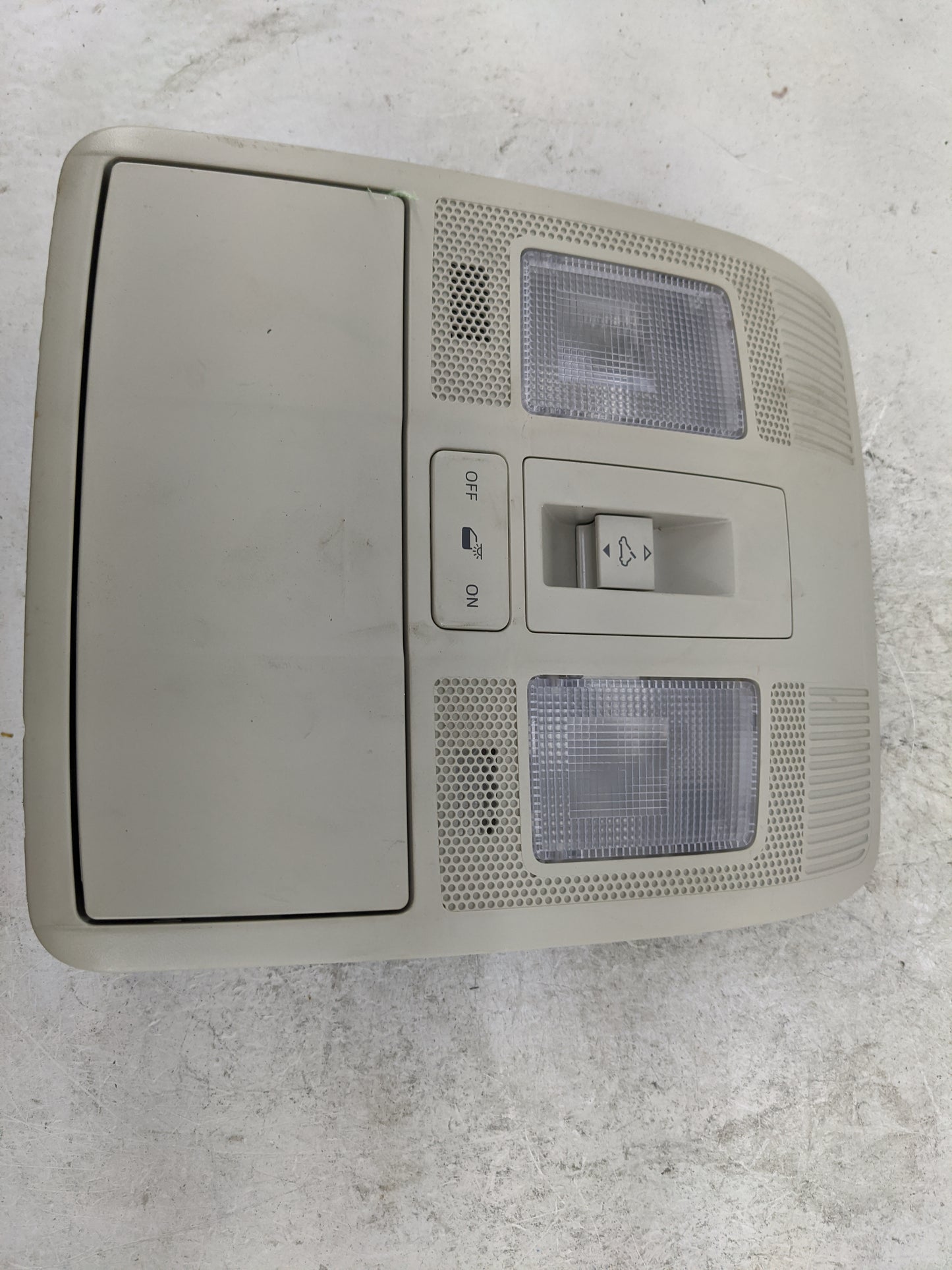 2013-2022 Mazda Cx-5 Overhead Roof Console Tan - Oemusedautoparts1.com