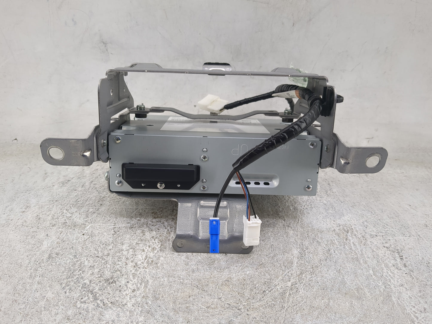 2021-2022 Mazda Cx-5 Radio AM FM Cd Player Receiver Replacement P/N:TC3P 66 9C0H CL-MMZAN0JT Fits Fits 2021 2022 OEM Used Au