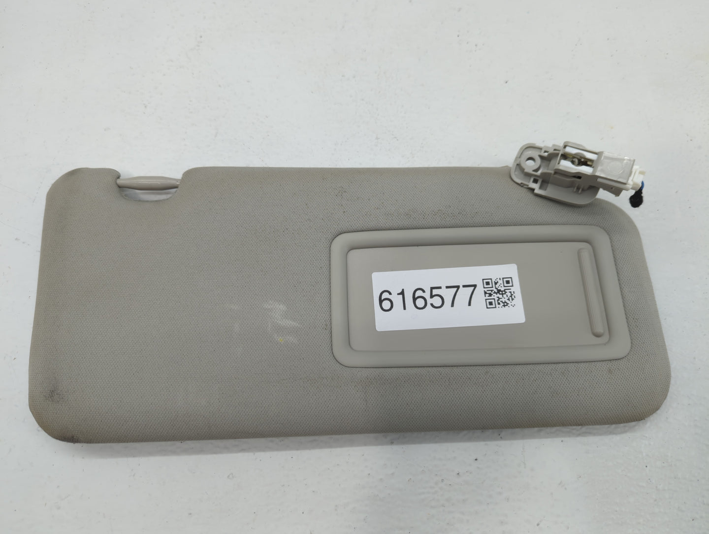 2021-2022 Mazda Cx-5 Sun Visor Shade Replacement Passenger Right Mirror Fits Fits 2021 2022 OEM Used Auto Parts - Oemusedaut