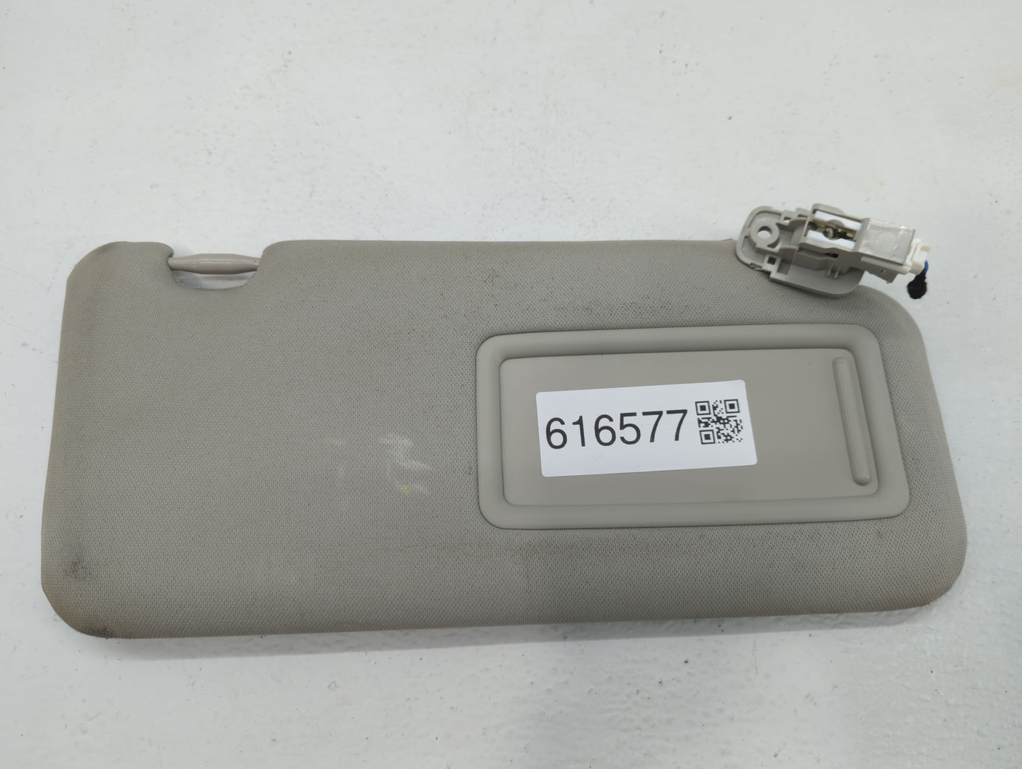 2021-2022 Mazda Cx-5 Sun Visor Shade Replacement Passenger Right Mirror Fits Fits 2021 2022 OEM Used Auto Parts - Oemusedaut