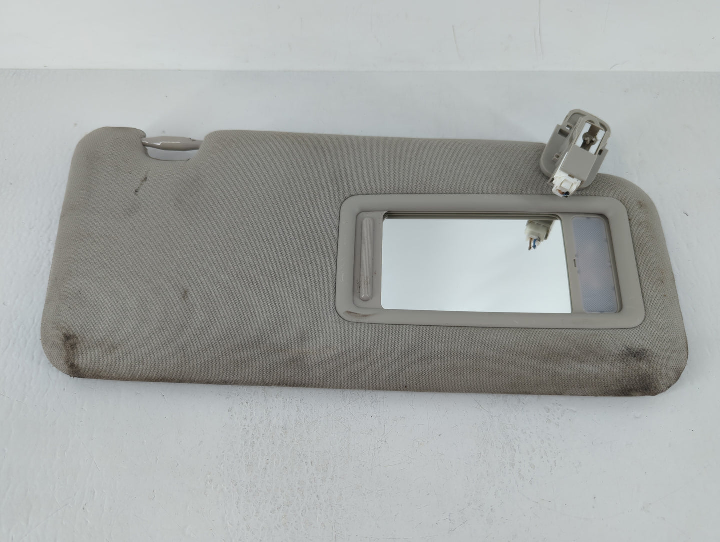 2021-2022 Mazda Cx-5 Sun Visor Shade Replacement Passenger Right Mirror Fits Fits 2021 2022 OEM Used Auto Parts - Oemusedaut