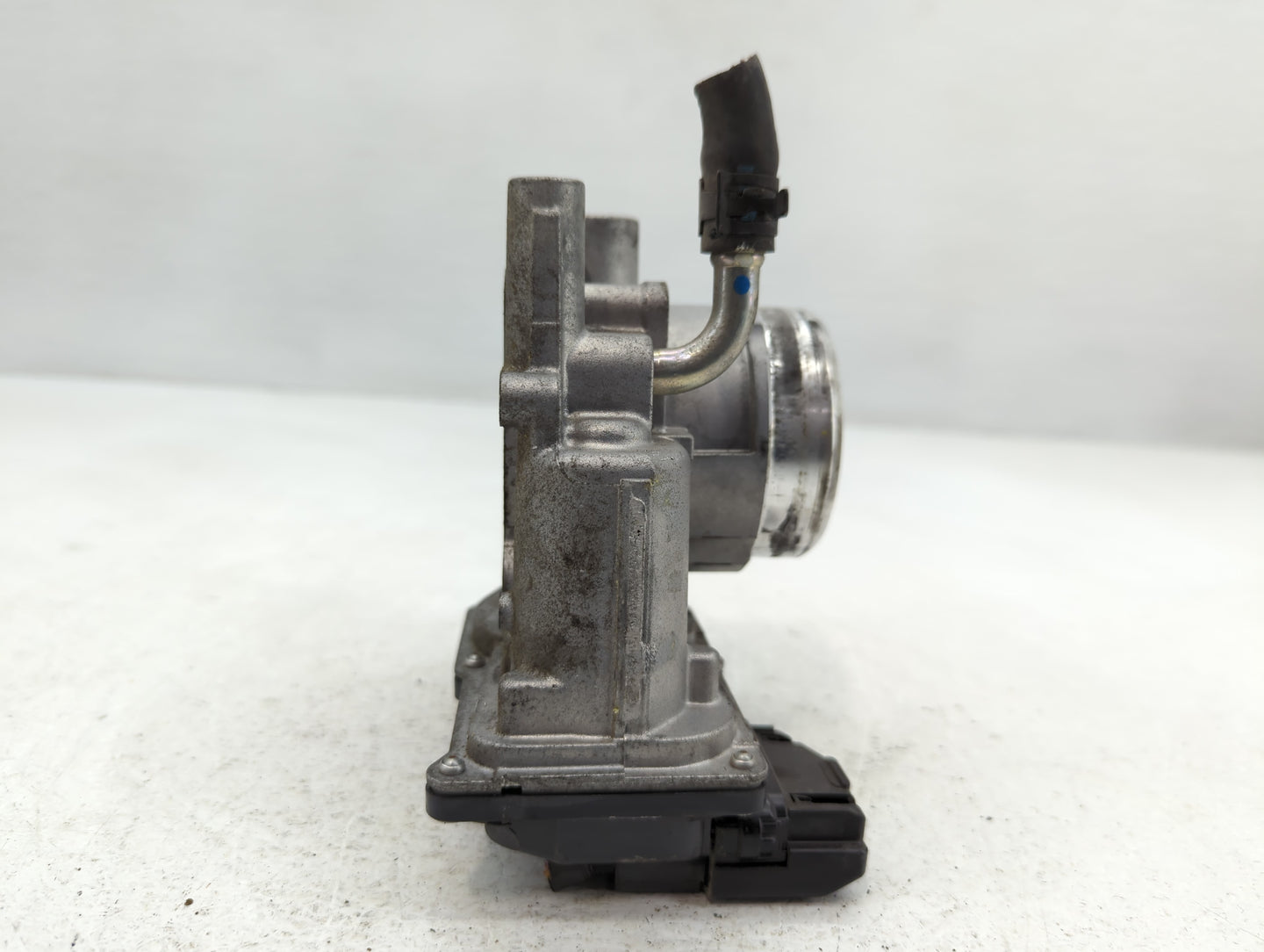 2018-2022 Mazda Cx-5 Throttle Body P/N:K4238 03721, 142001B25, 00179 1B31 Fits Fits 2018 2019 2020 2021 2022 OEM Used Auto P