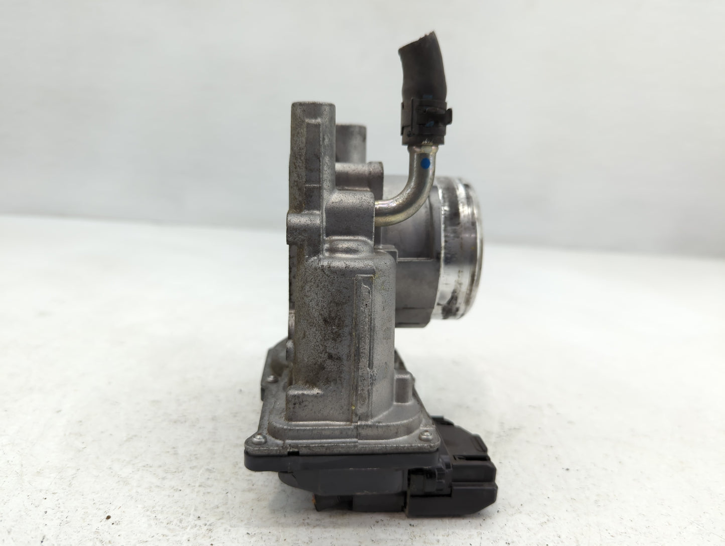 2018-2022 Mazda Cx-5 Throttle Body P/N:K4238 03721, 142001B25, 00179 1B31 Fits Fits 2018 2019 2020 2021 2022 OEM Used Auto P