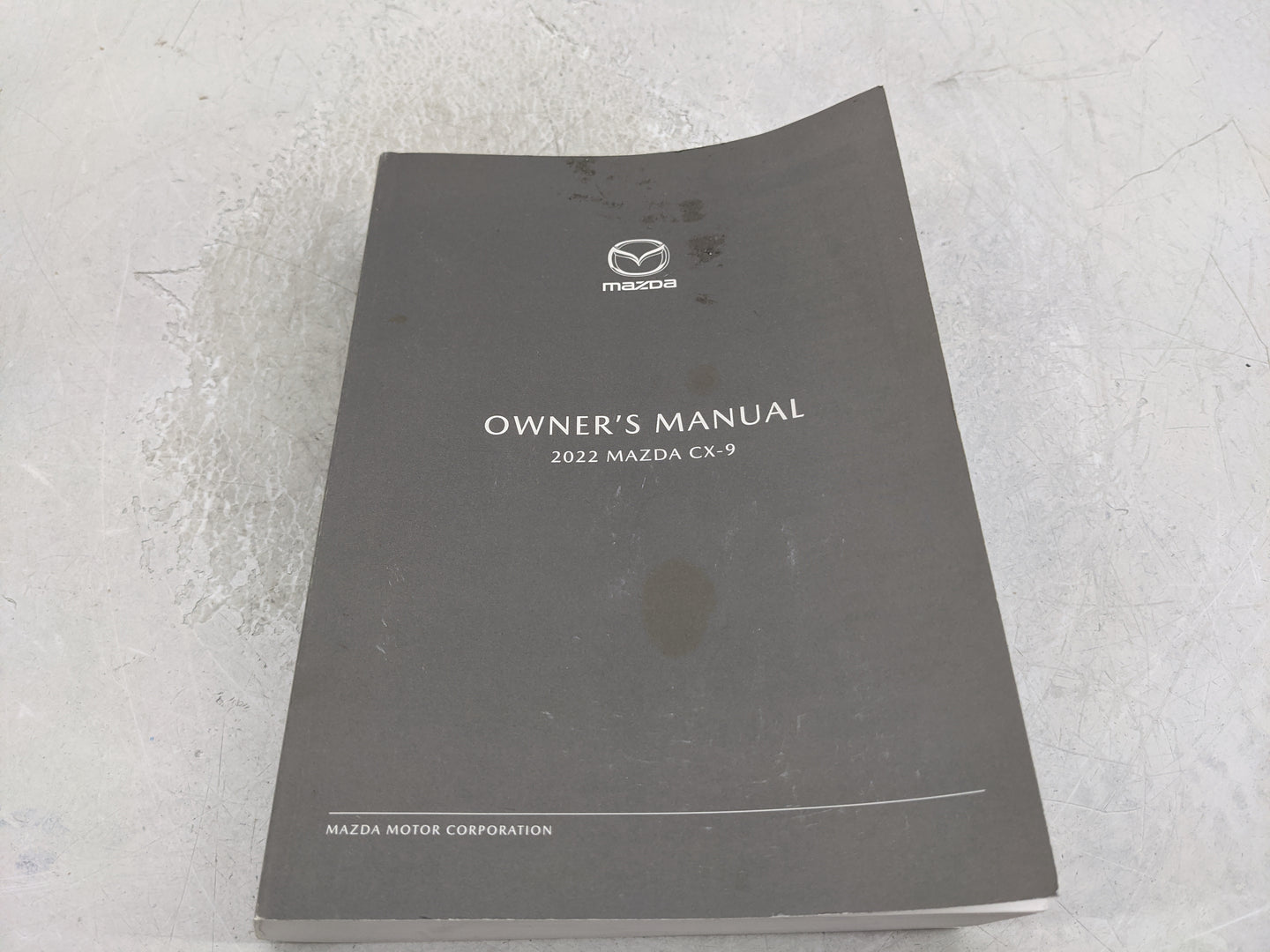 2022 Mazda Cx-9 Owners Manual Book Guide P/N:9999-95-011C OEM Used Auto Parts - Oemusedautoparts1.com