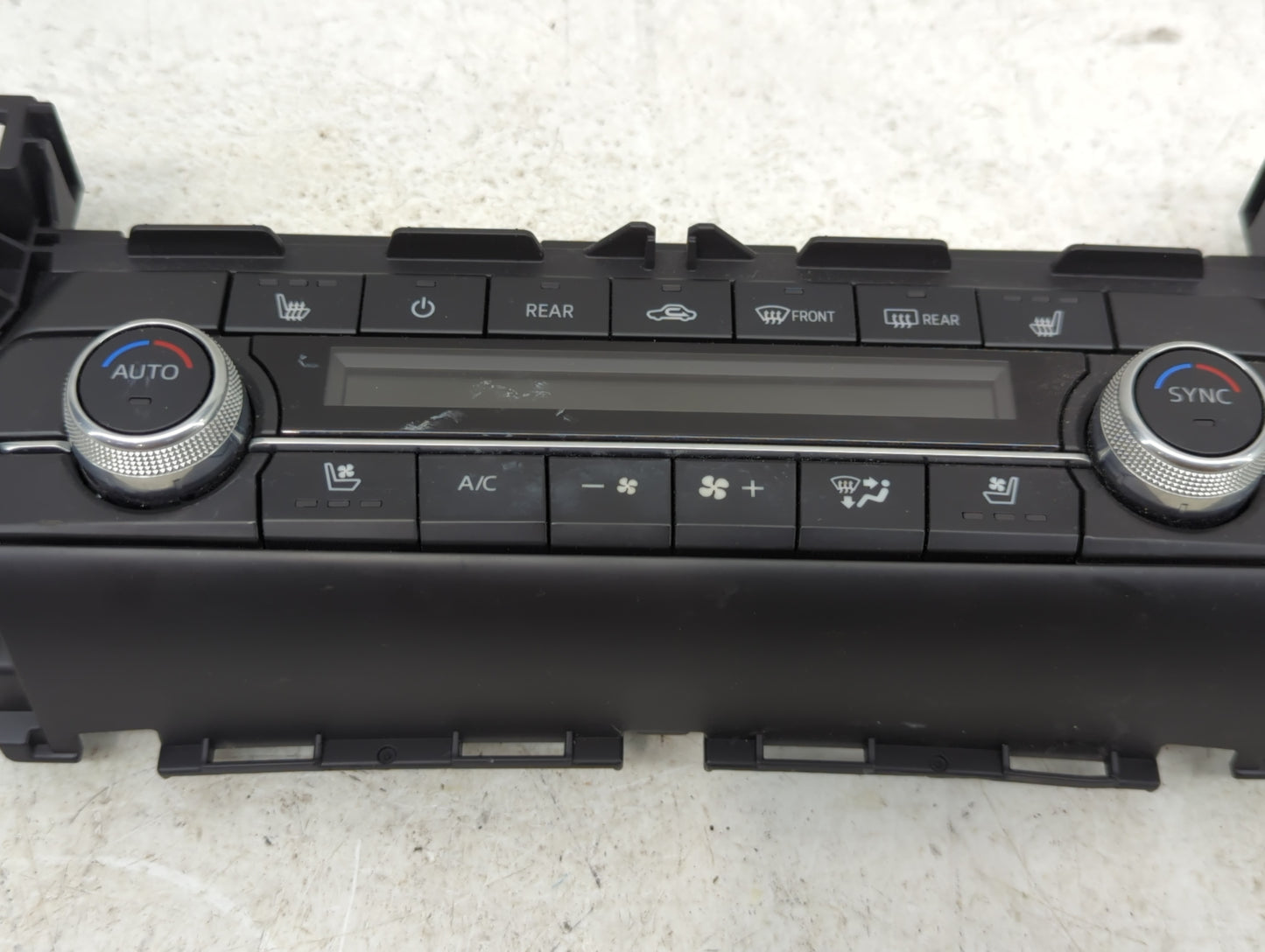 2022 Mazda Cx-9 Climate Control Module Temperature AC/Heater Replacement P/N:TD7K-61190 Fits OEM Used Auto Parts - Oemusedau