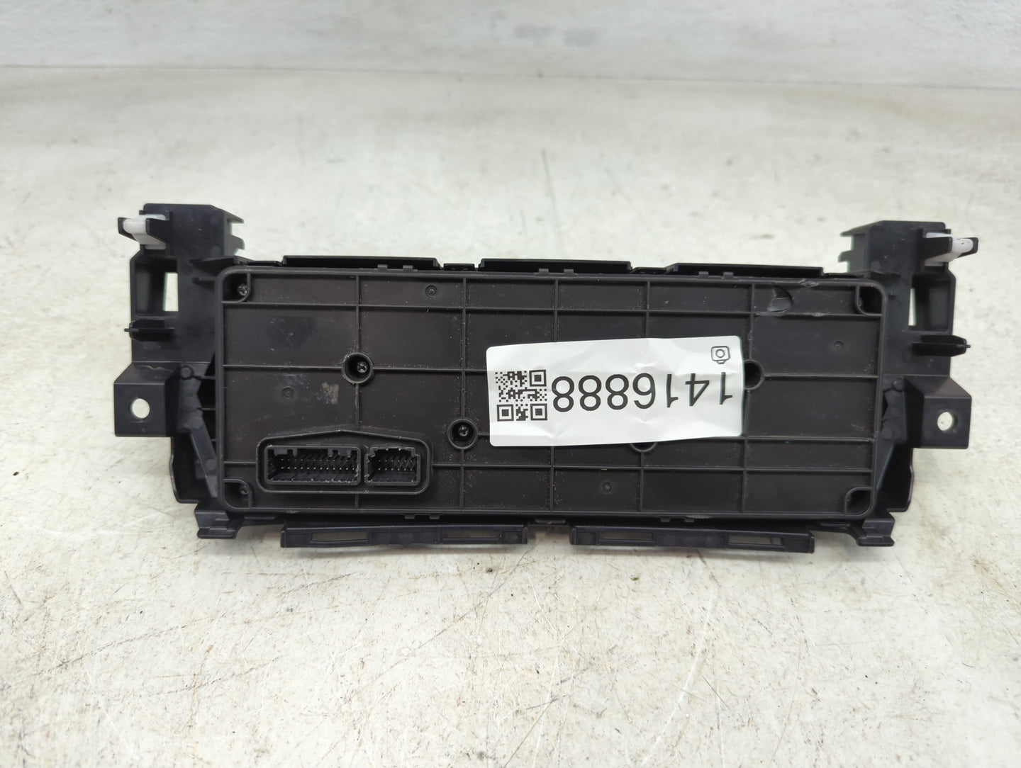 2022 Mazda Cx-9 Climate Control Module Temperature AC/Heater Replacement P/N:TD7K-61190 Fits OEM Used Auto Parts - Oemusedau