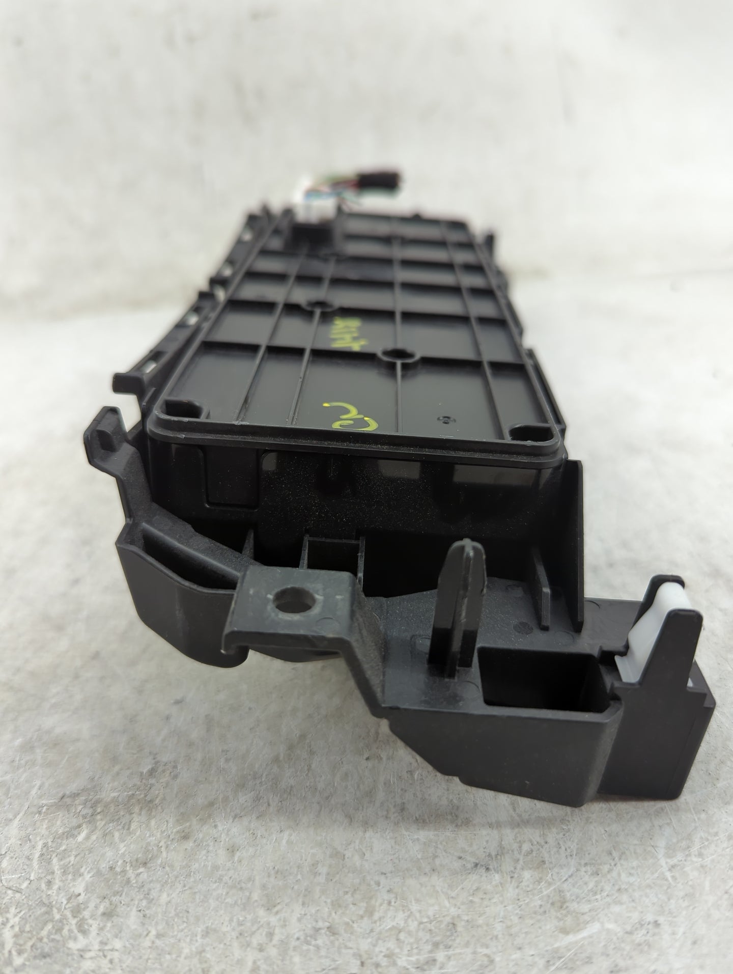 2022 Mazda Cx-9 Climate Control Module Temperature AC/Heater Replacement Fits OEM Used Auto Parts - Oemusedautoparts1.com