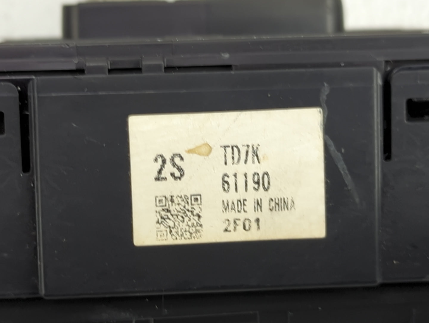 2022 Mazda Cx-9 Climate Control Module Temperature AC/Heater Replacement P/N:TD7K 61190 Fits OEM Used Auto Parts - Oemusedau