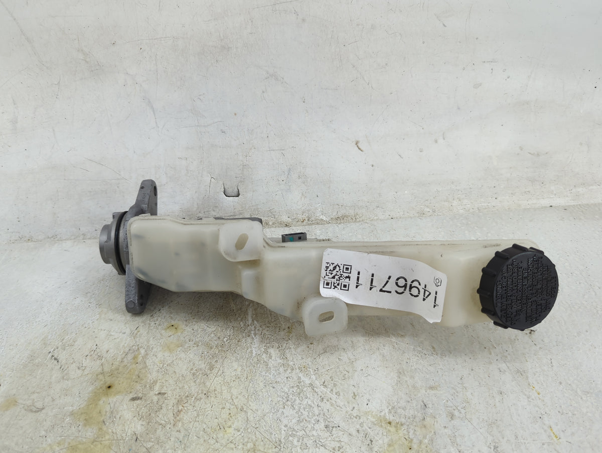 2016-2022 Mazda Cx-9 Brake Master Cylinder 1496711 - Oemusedautoparts1.com