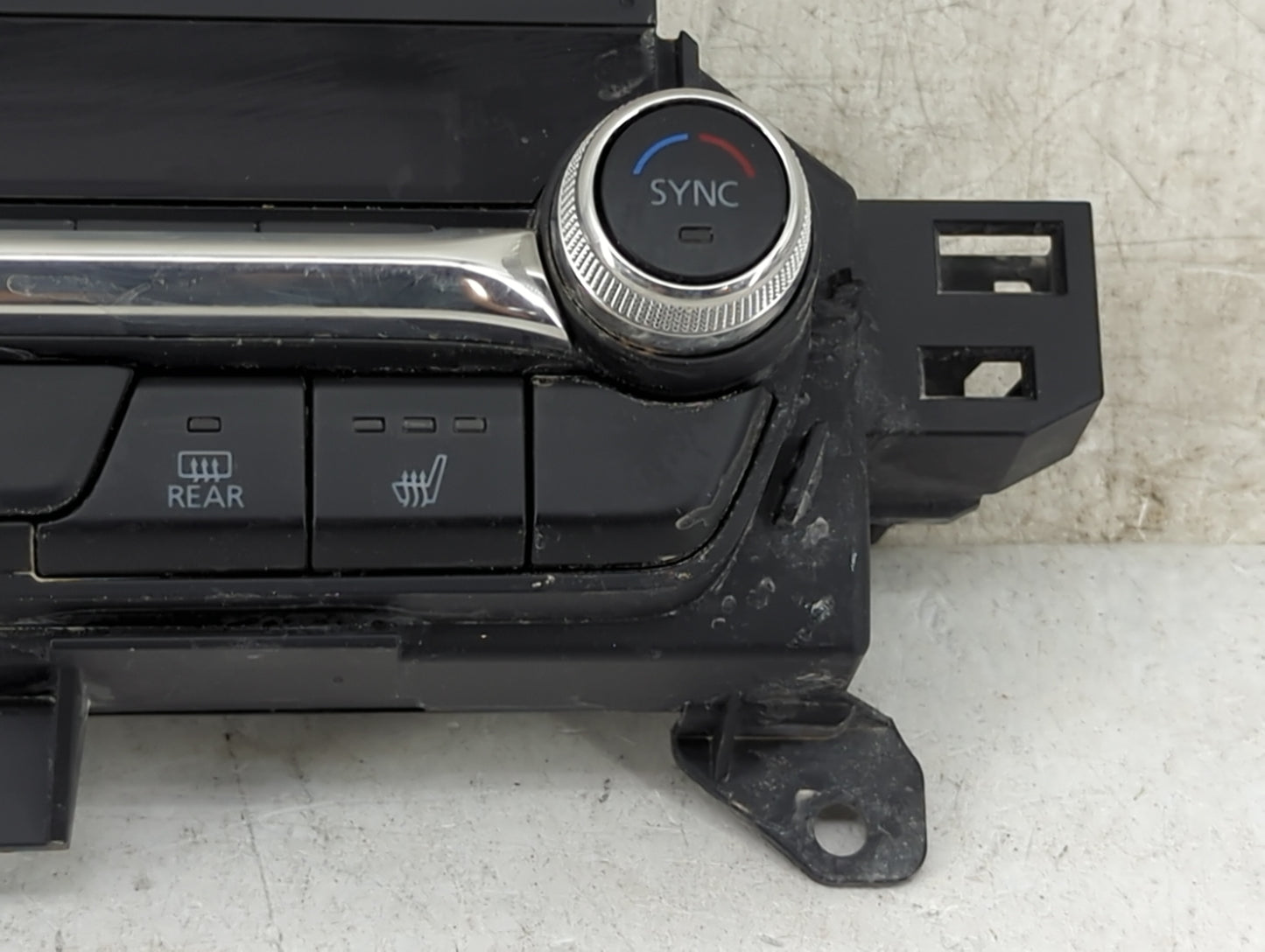 2022 Mazda Mazda3 Climate Control Module Temperature AC/Heater Replacement P/N:BGED-61190 A3C09595200 Fits Fits 2019 2020 20