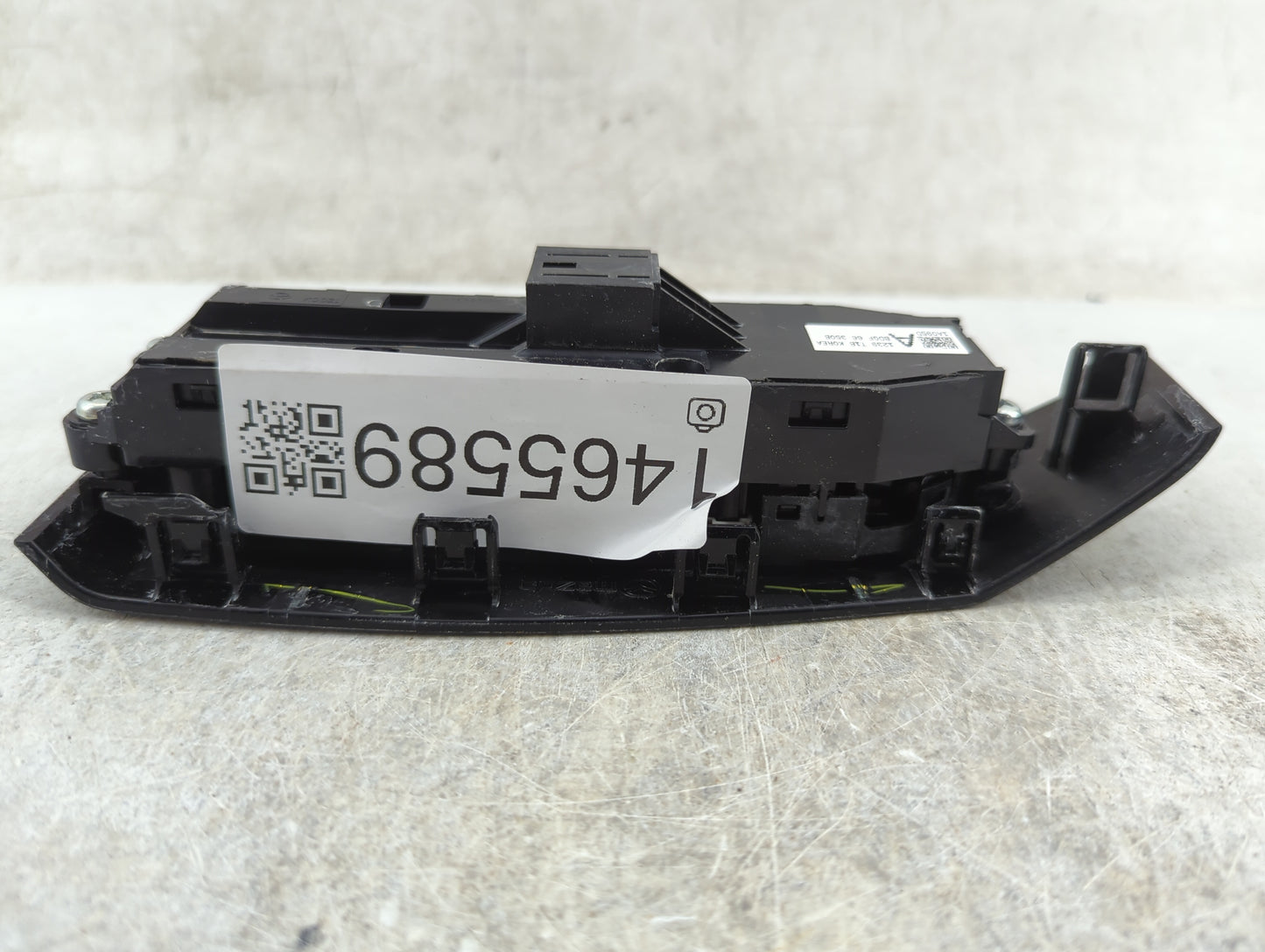 2022 Mazda Mazda3 Master Power Window Switch Replacement Driver Side Left P/N:BDGF 66 350B BDGF66350B Fits OEM Used Auto Par