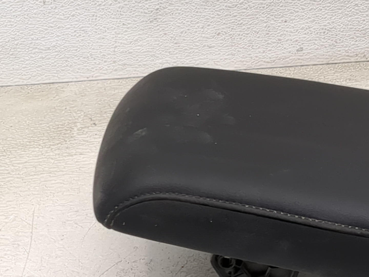 2022 Mazda Mazda3 Center Console Armrest Cover Lid Fits OEM Used Auto Parts - Oemusedautoparts1.com