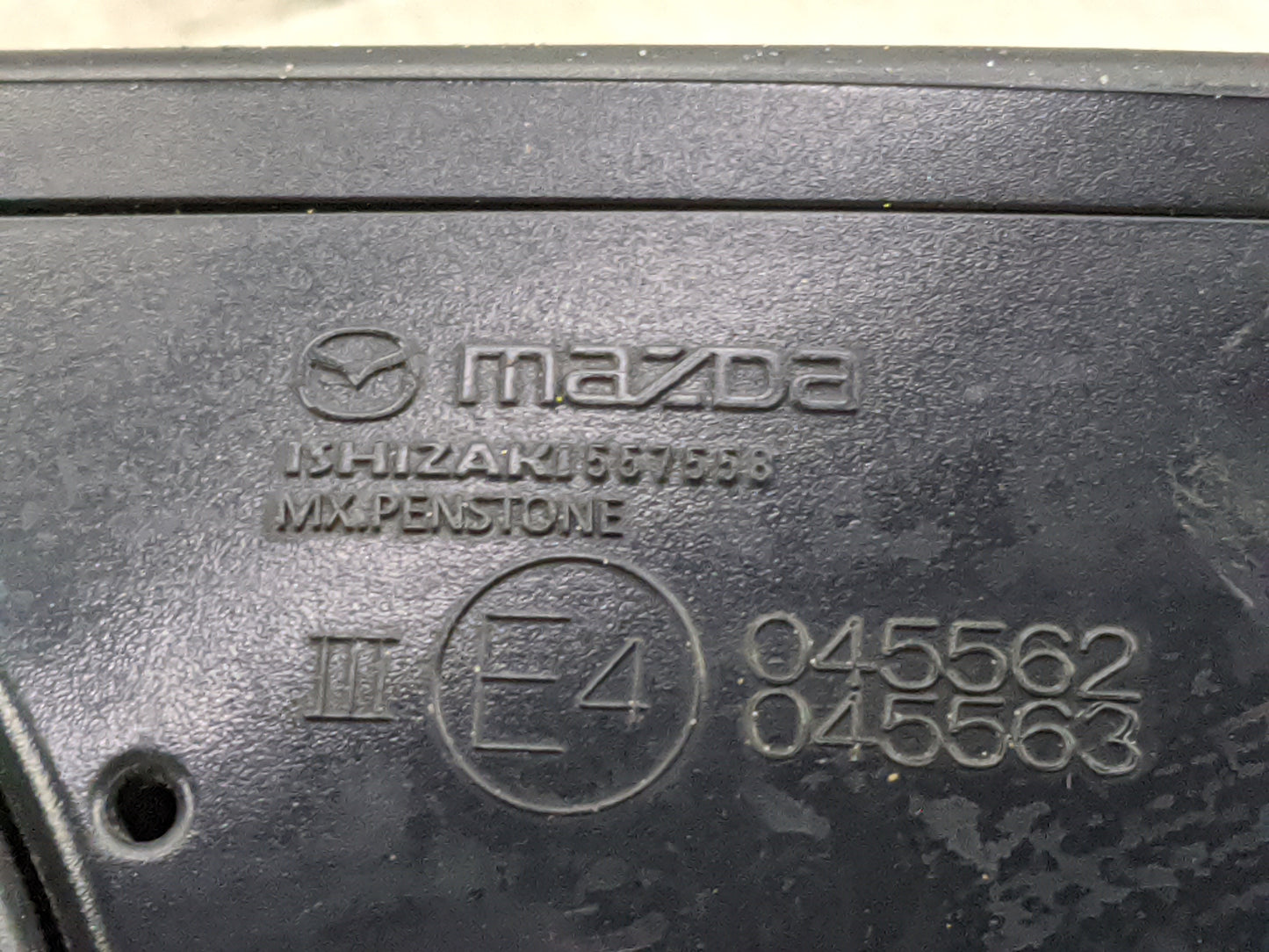 2022 Mazda Mazda3 Passenger Side View Mirror - Right Door Mirror OEM Used - Oemusedautoparts1.com