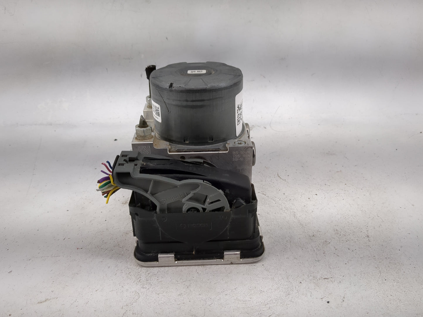 2022 Mazda Mazda3 ABS Pump Control Module Replacement P/N:BDTS 43 7A0 06.2109-6070.4, 28.5164-4705.3 Fits Fits 2019 2020 202