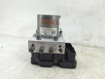 compare product 2022 Mercedes-Benz Glb250 ABS Pump Control Module Replacement P/N:A1779006207 A1779013505, A1779027215 Fits OEM Used Auto Parts