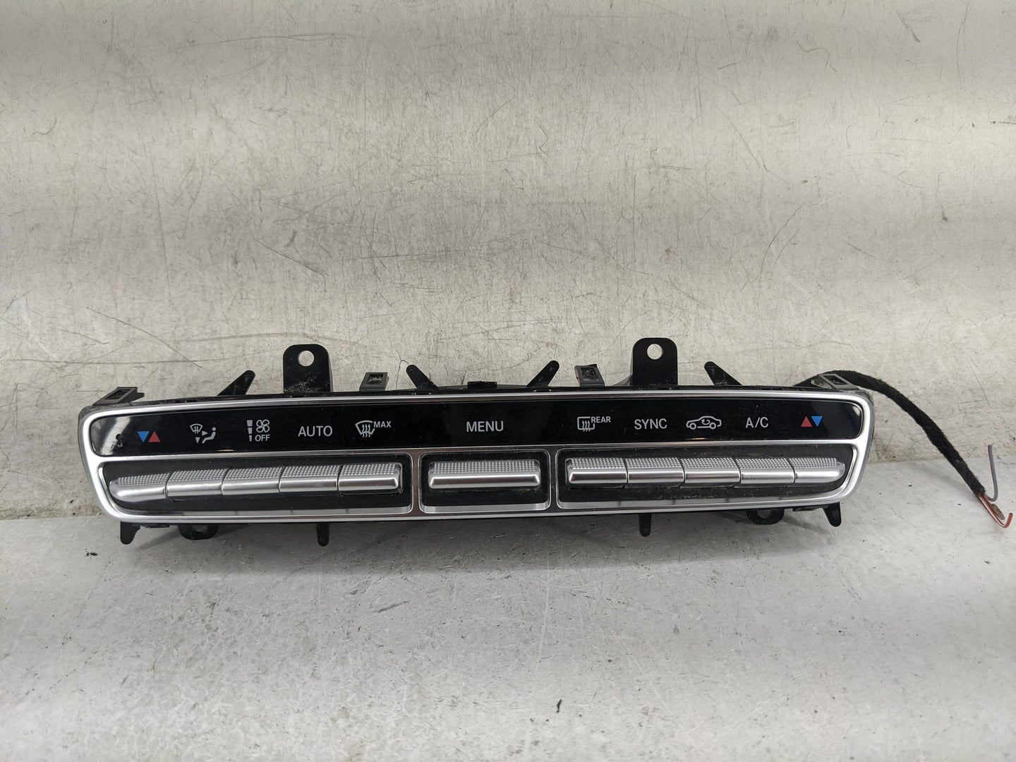 2020-2022 Mercedes-Benz Glc300 Climate Control Module Temperature AC/Heater Replacement P/N:A2059054215 A2C1600240104 Fits O