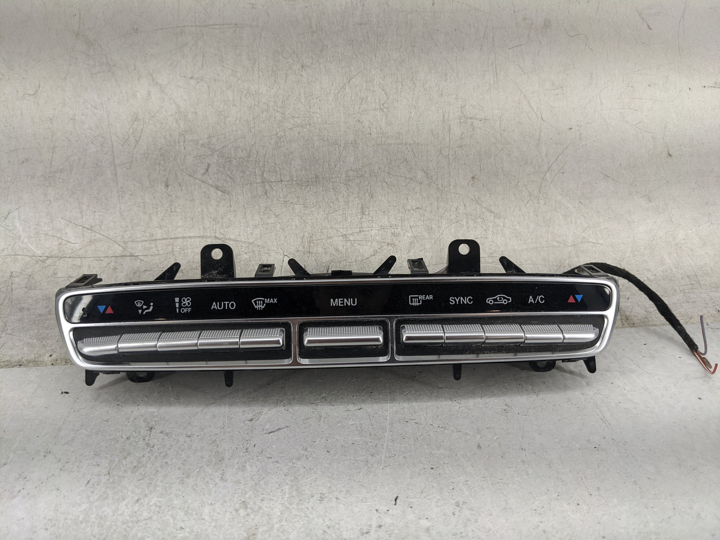 2020-2022 Mercedes-Benz Glc300 Climate Control Module Temperature AC/Heater Replacement P/N:A2059054215 A2C1600240104 Fits O