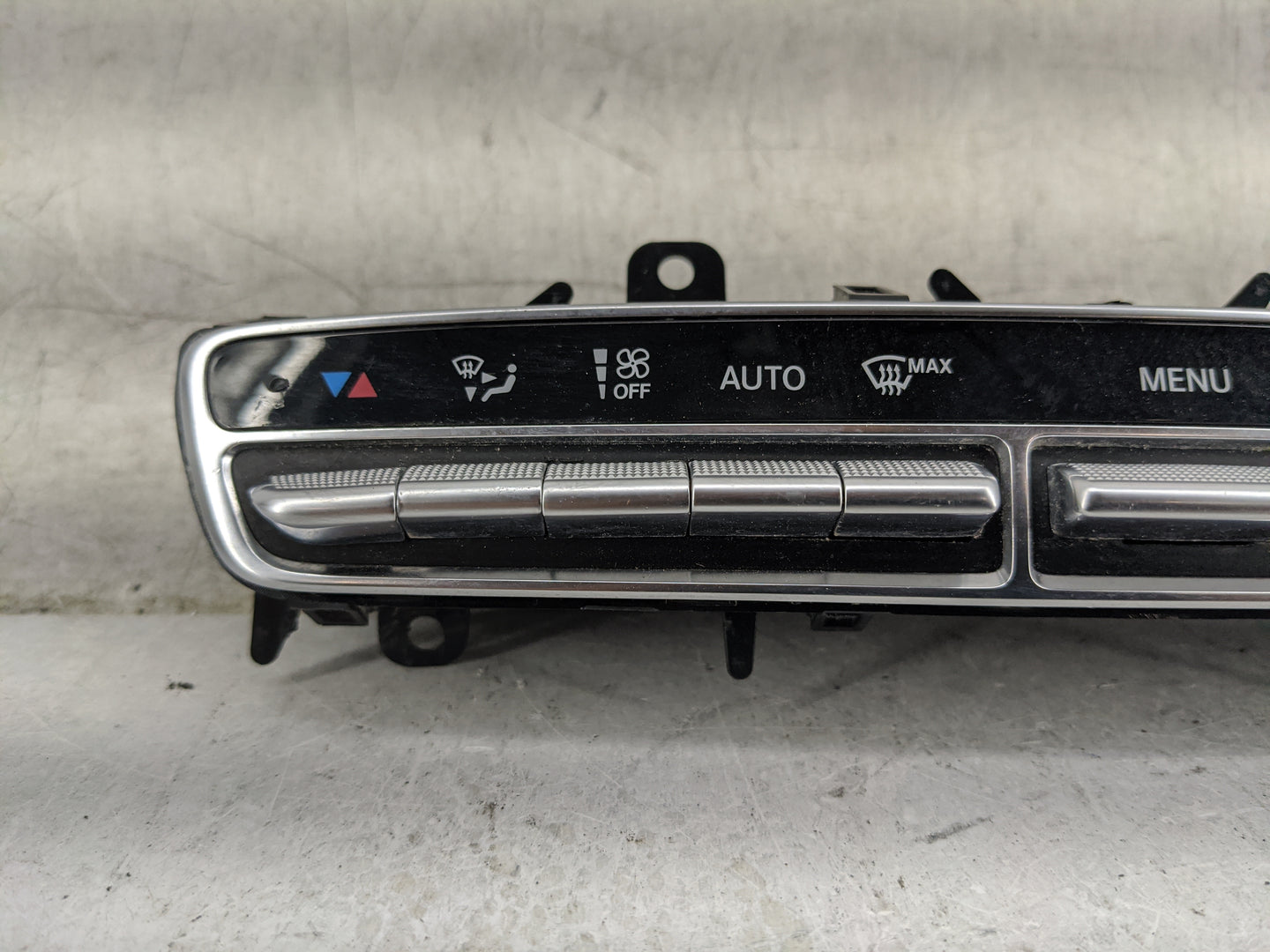 2020-2022 Mercedes-Benz Glc300 Climate Control Module Temperature AC/Heater Replacement P/N:A2059054215 A2C1600240104 Fits O