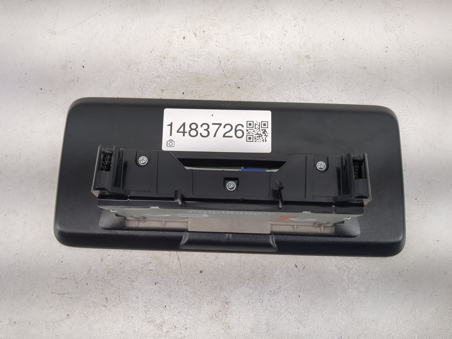 2020-2022 Mercedes-benz Glc300 Information Display Screen - Oemusedautoparts1.com
