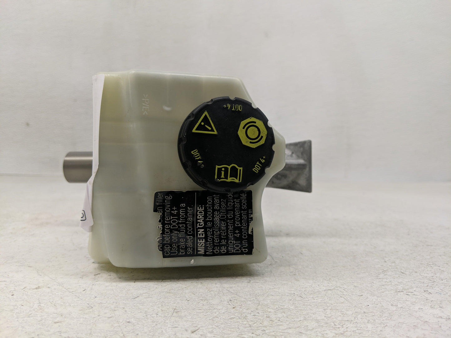 2020-2022 Mercedes-benz Gle350 Brake Master Cylinder - Oemusedautoparts1.com