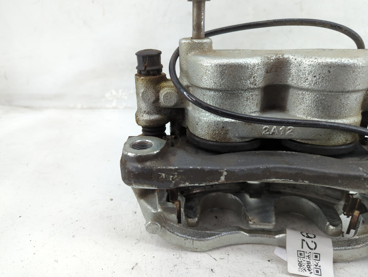 2022 Mercedes-benz Mb3500 Rear Passenger Right Brake Caliper - Oemusedautoparts1.com