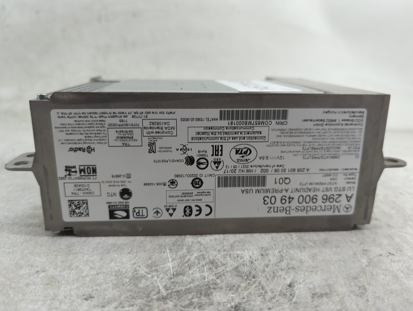 2022 Mercedes-Benz Sclass Radio AM FM Cd Player Receiver Replacement P/N:A2969004903 A2069013006, 15555295 Fits OEM Used Aut