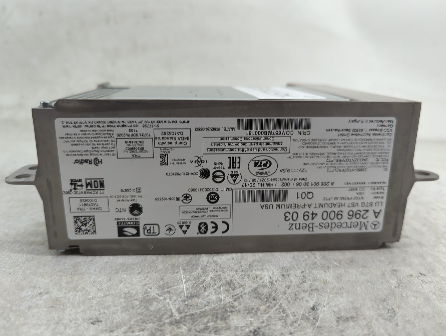 2022 Mercedes-Benz Sclass Radio AM FM Cd Player Receiver Replacement P/N:A2969004903 A2069013006, 15555295 Fits OEM Used Aut