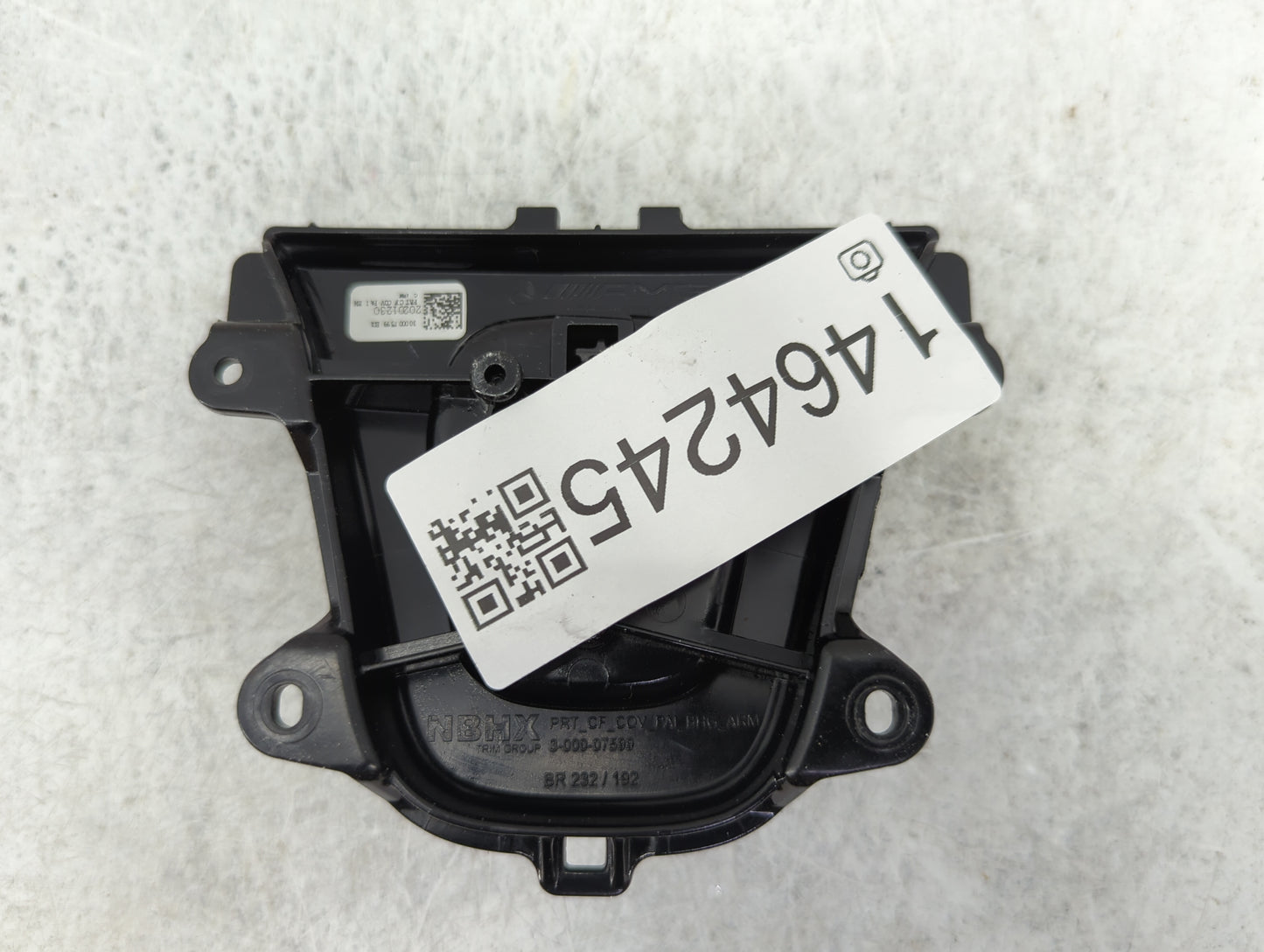2022 Mercedes-Benz Sclass Radio AM FM Cd Player Receiver Replacement P/N:30000759900 20201230, 3-000-07599 Fits OEM Used Aut