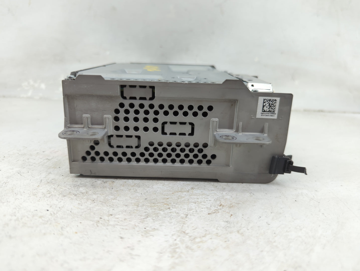 2022 Mercedes-Benz Sclass Radio AM FM Cd Player Receiver Replacement P/N:A2969004903 A206901300602, 2AOUZNTG7PRELFT2 Fits OE