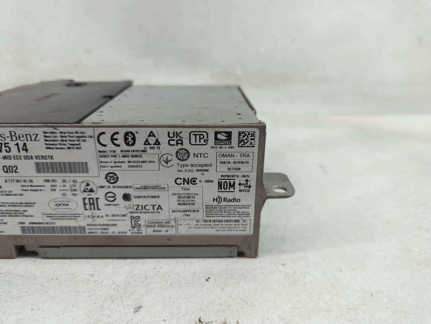 2022 Mercedes-Benz Sprinter 2500 Radio AM FM Cd Player Receiver Replacement P/N:A2479007514 A1779018105, T8GNTG6NEM Fits OEM