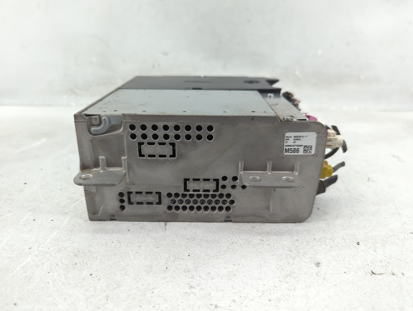 2022 Mercedes-Benz Sprinter 2500 Radio AM FM Cd Player Receiver Replacement P/N:A2479007514 A1779018105, T8GNTG6NEM Fits OEM
