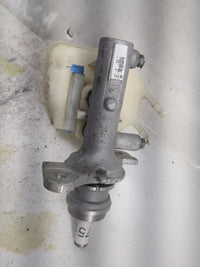 2022 Mercedes-benz Sprinter 2500 Brake Master Cylinder - Oemusedautoparts1.com