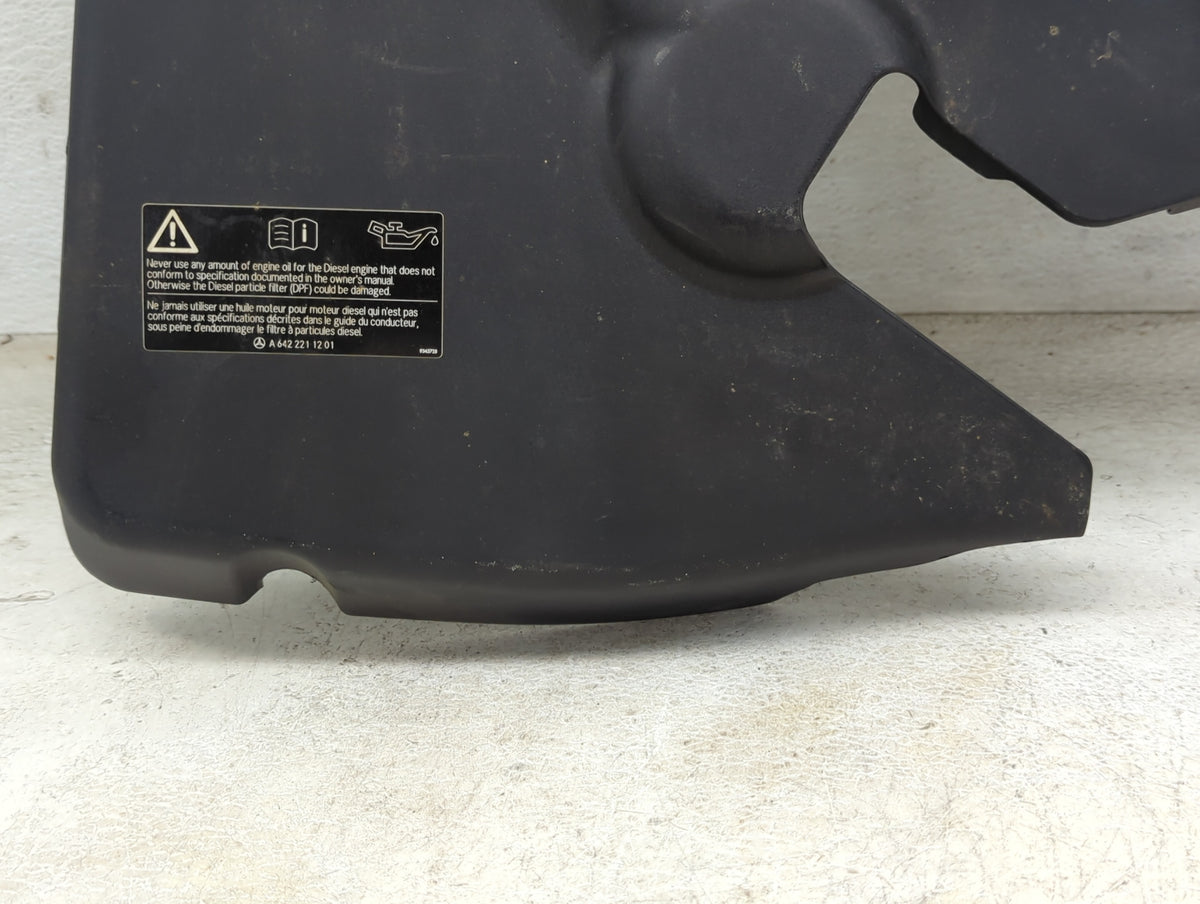 2022 Mercedes-benz Sprinter 3500 Engine Cover - Oemusedautoparts1.com