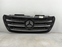 Mercedes-benz Sprinter 3500 Front Grille Bumper Not Included - Oemusedautoparts1.com